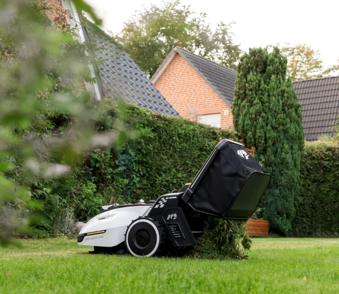 MammotionService - Werkplaats - Reparatie - Onderhoud - Wolfs Tuinmachines Onstwedde