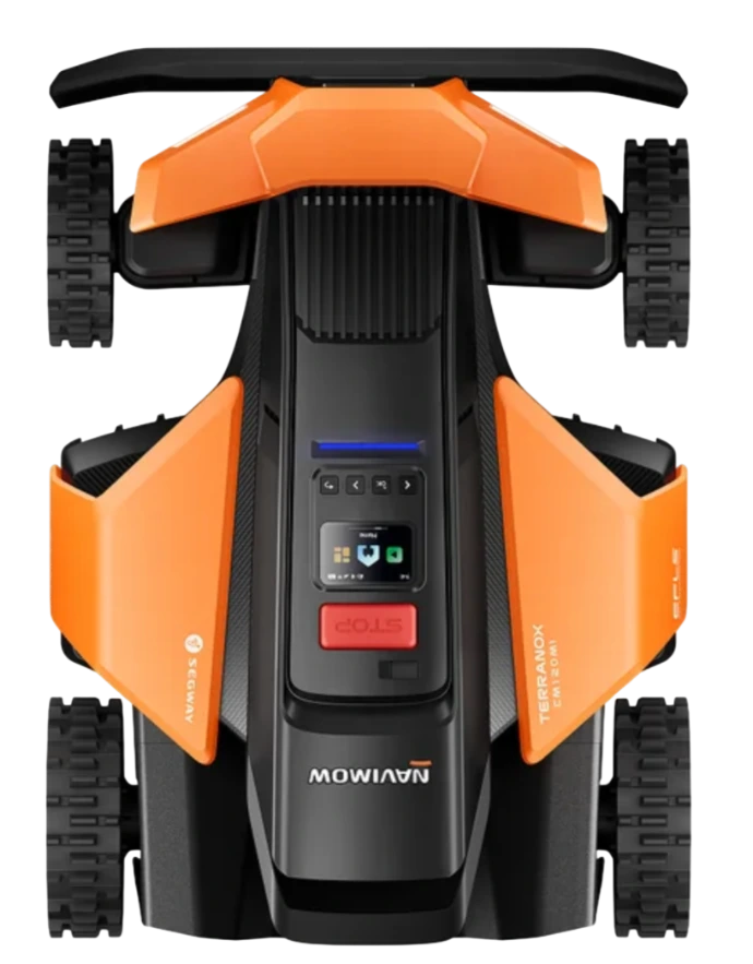 Segway Navimow CM120 en CM240 - Segway Navimow Terranox Professional robotmaaier met Xero-Turn™ 4WD, VisionFence 4.0 en vlootbeheer voor professioneel terreinonderhoud - Robotmaaiers met uniek zero-turn AWD aandrijving - Wolfs Tuinmachines Onstwedde - Robotmaaiers