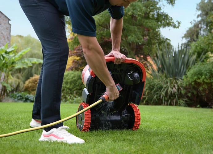 Segway Navimow LiDAR Robotmaaiers  zonder begrenzingsdraad en zonder RTK antenne - H206 - H210 - H215 - H230 | Navimow H2 LiDAR robotmaaier met EFLS™ LiDAR⁺, vision en Network RTK voor perfecte navigatie in elke tuin| Wolfs Tuinmachines Onstwedde