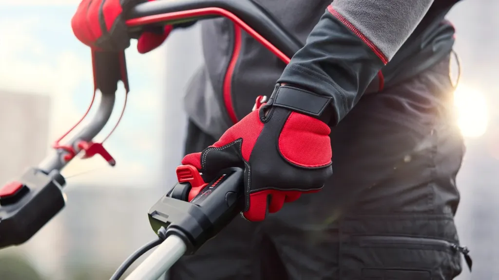 CRAMER 82LM46SX 82V Professionele aangedreven Gazonmaaier 46 cm 4.webp