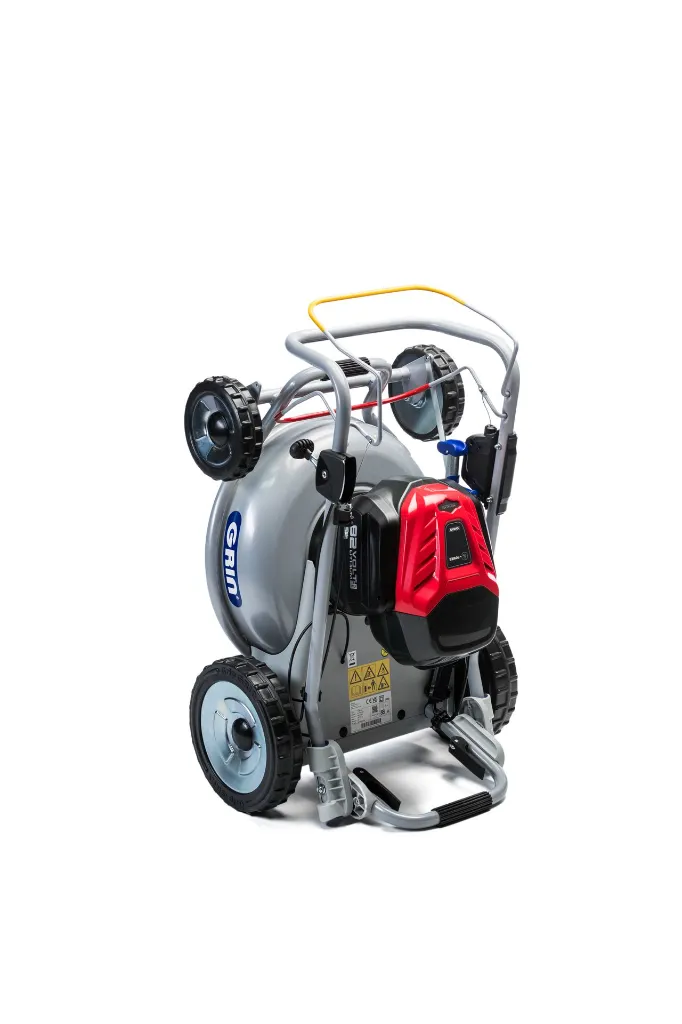 BM46A-82V - in piedi su sfondo bianco.webp