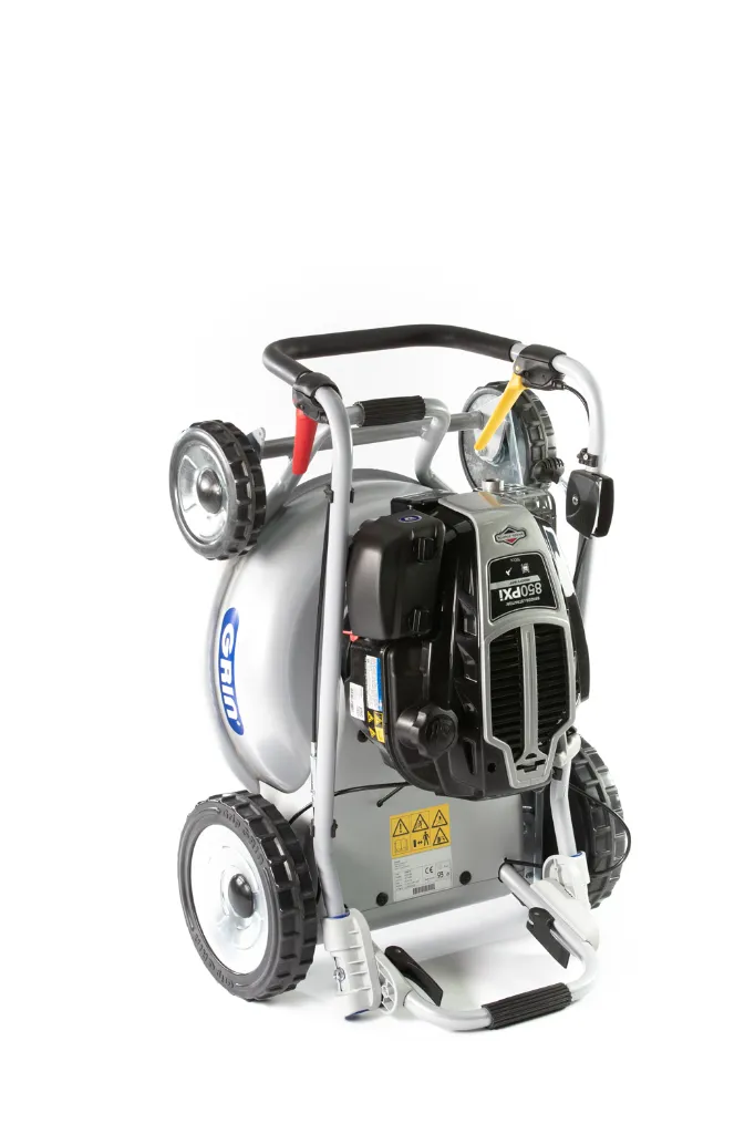 PM46A - in piedi a 3-4 sfondo bianco - 61.webp