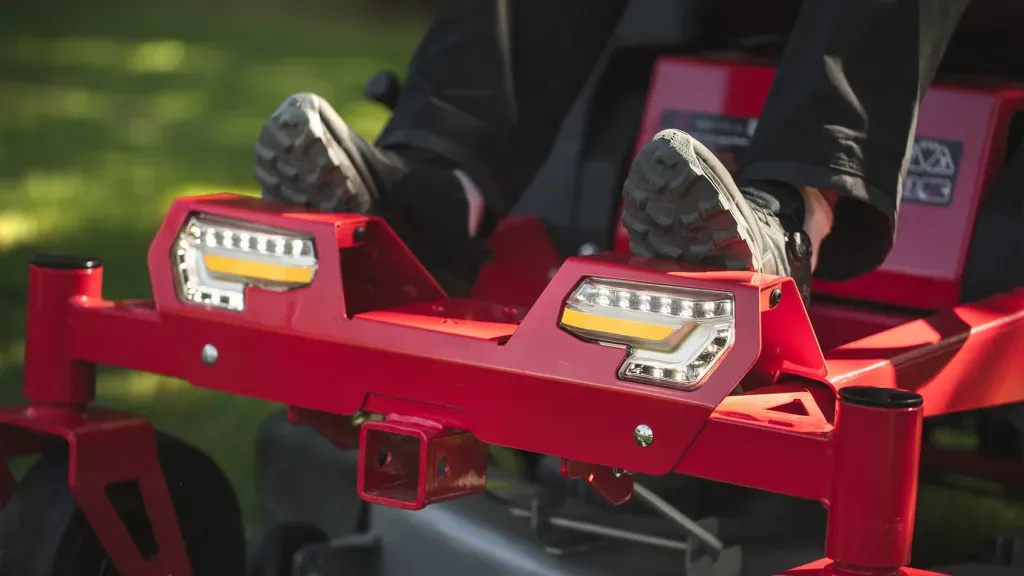 Cramer 82ZT107 Zero Turn Zitmaaier 1.webp