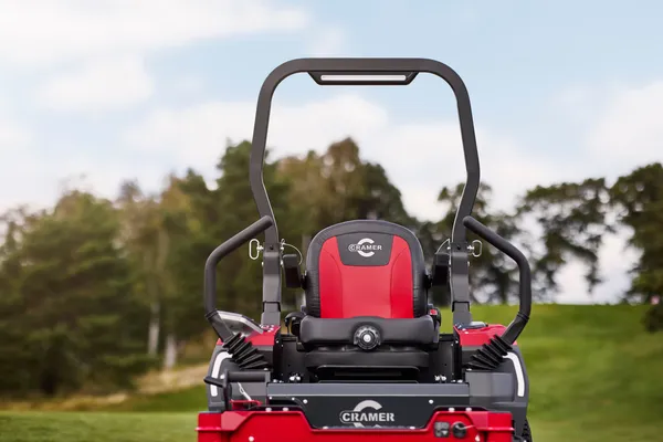 Cramer Optimus ZTC122R Zero-Turn 3.webp