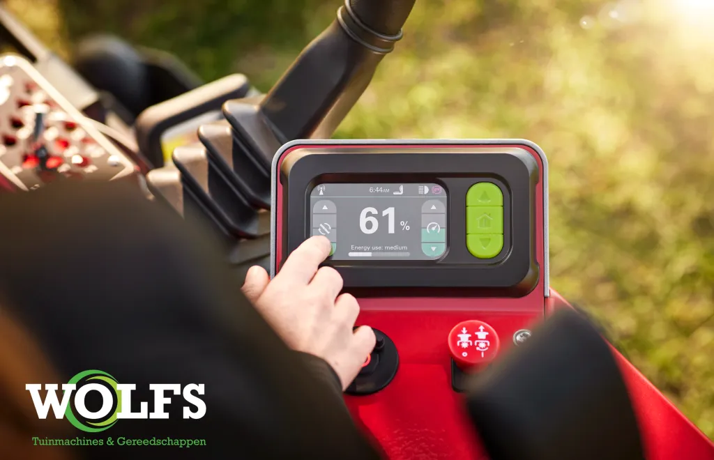 Cramer 82ZTC132R Professionele Zero-Turn 9.webp