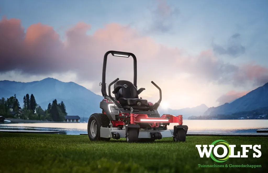 Cramer 82ZTC132R Professionele Zero-Turn 3.webp