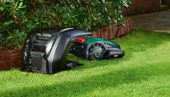 store_01J563XQCQH0MWXXBWB8QW6RPR_assets_1726747059741-robomow-robomow-rks-800 (7).webp