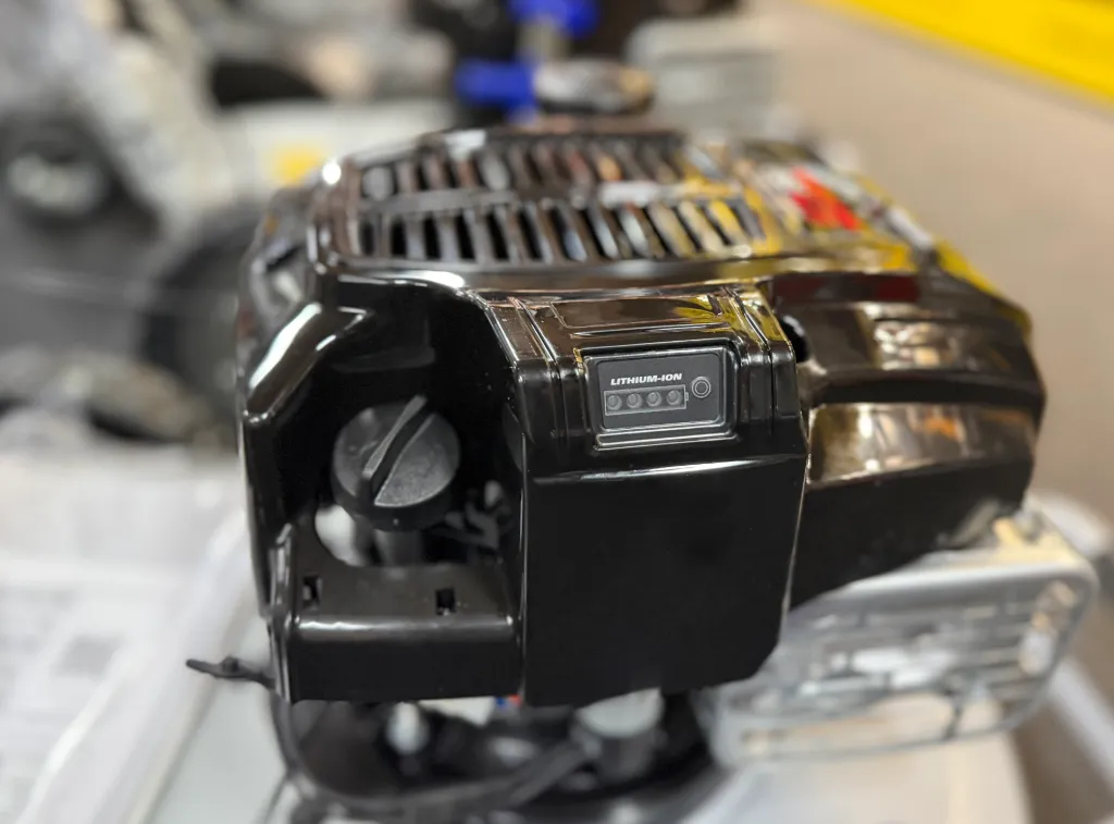 GRIN HM46A IS Aangedreven Benzinemaaier Grasmaaier Elektrische Start - Wolfs Tuinmachines onstwedde3.webp