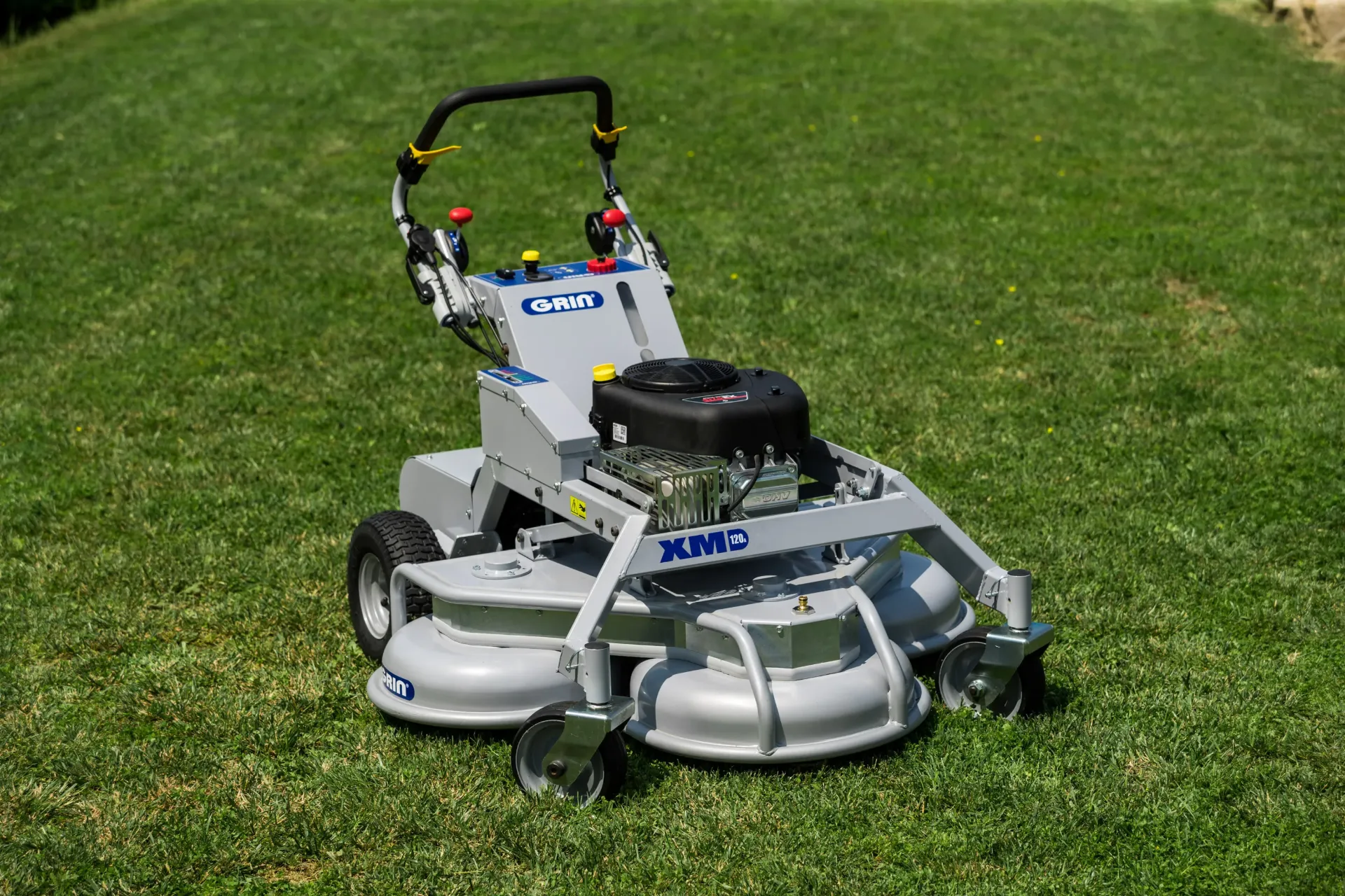 XM120A Benzinemaaier Grasmaaier