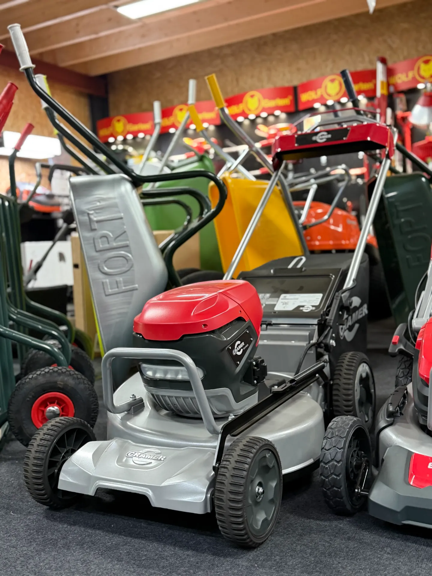 Demo model- CRAMER 82V PROFESSIONELE gazonmaaier XCRATM53A