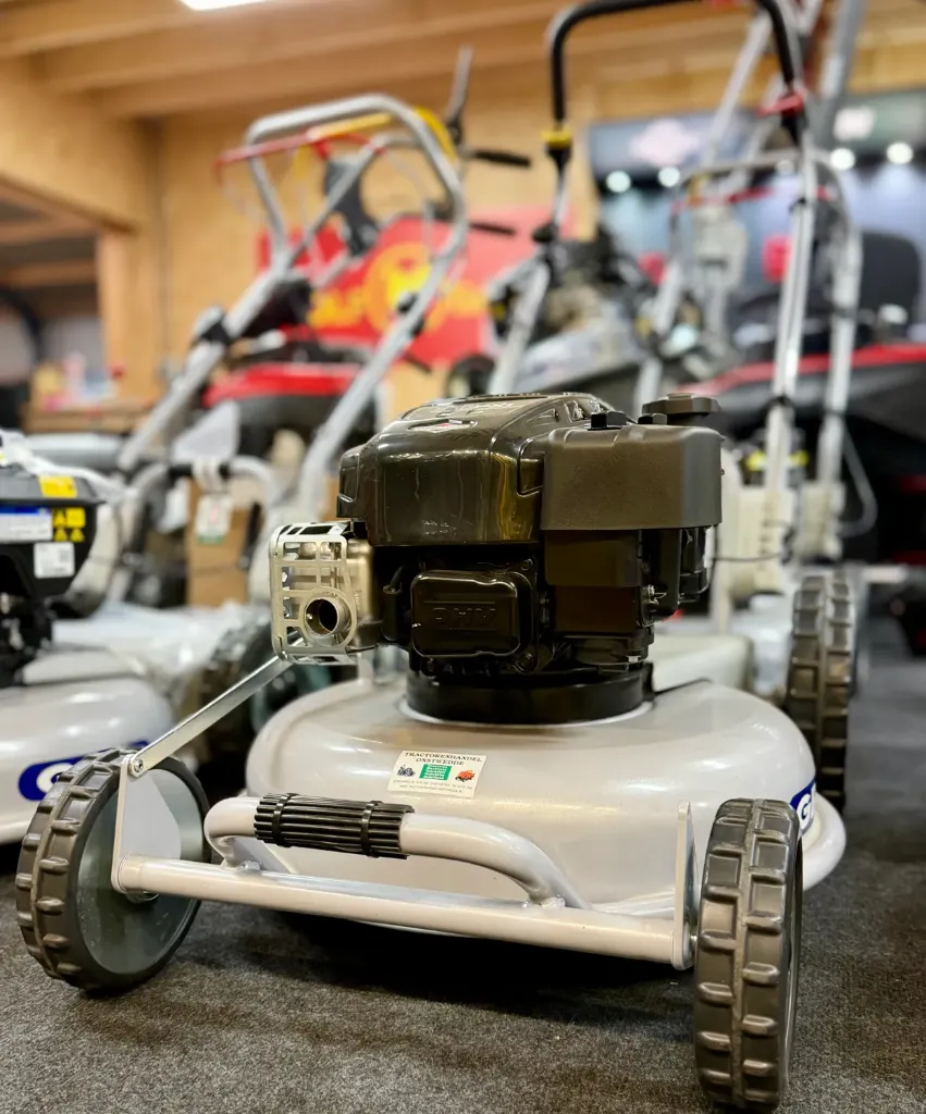 GRIN PM53A Benzinemaaier Grasmaaier